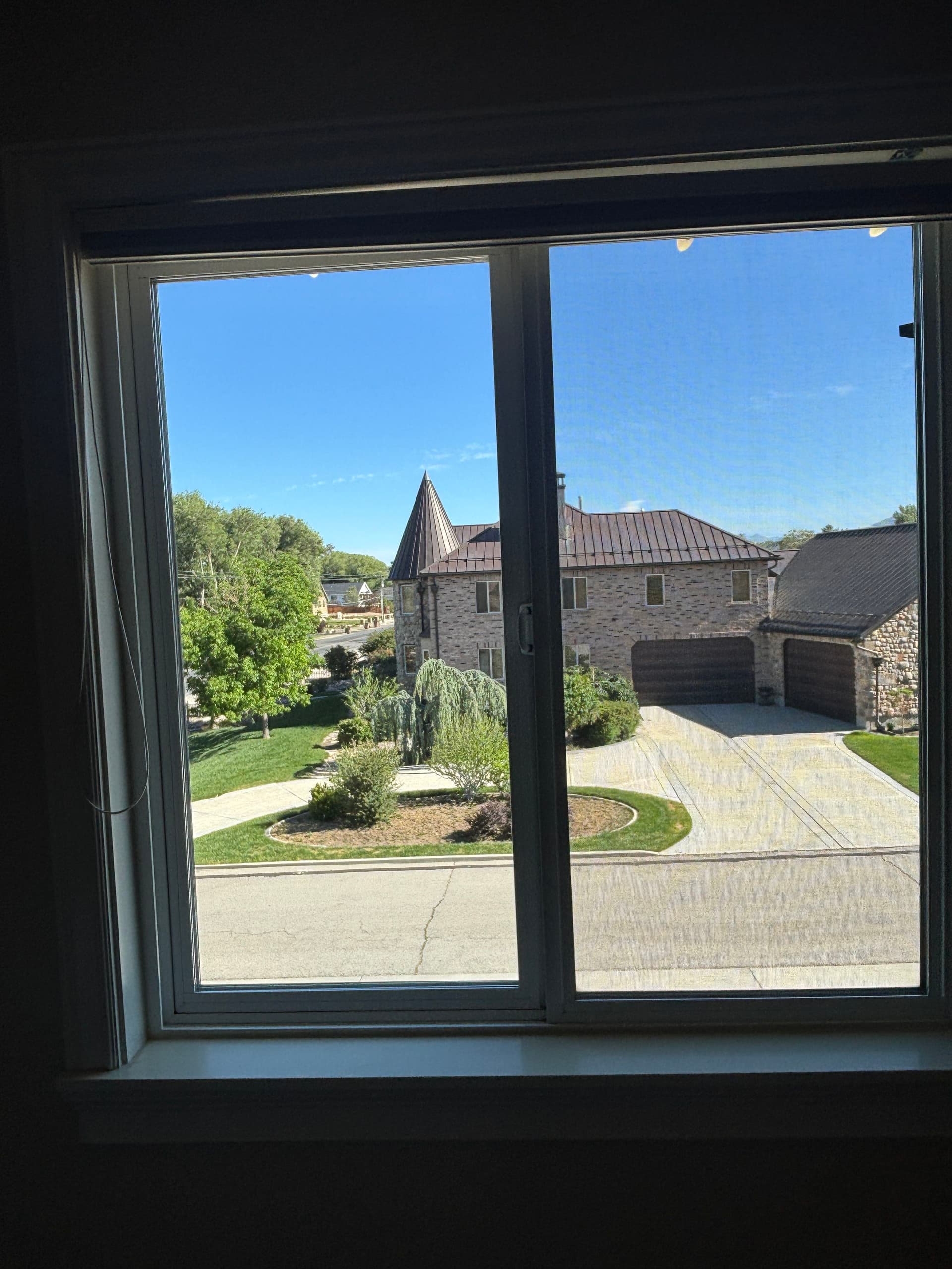 Gallery photos for Crystal Clear Window Cleaning at a Draper Home: Image #1