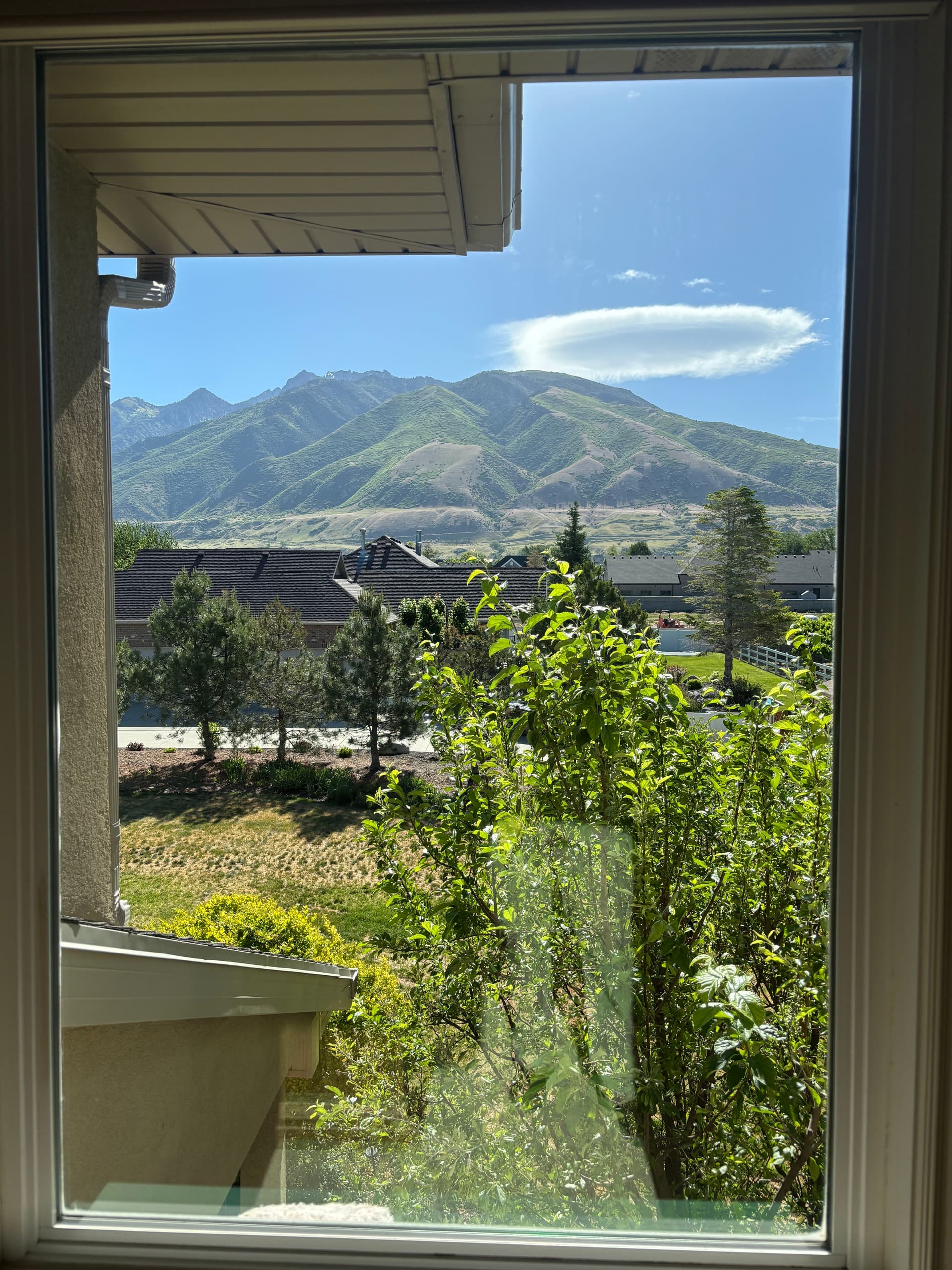 Crystal Clear Window Cleaning at a Draper Home image