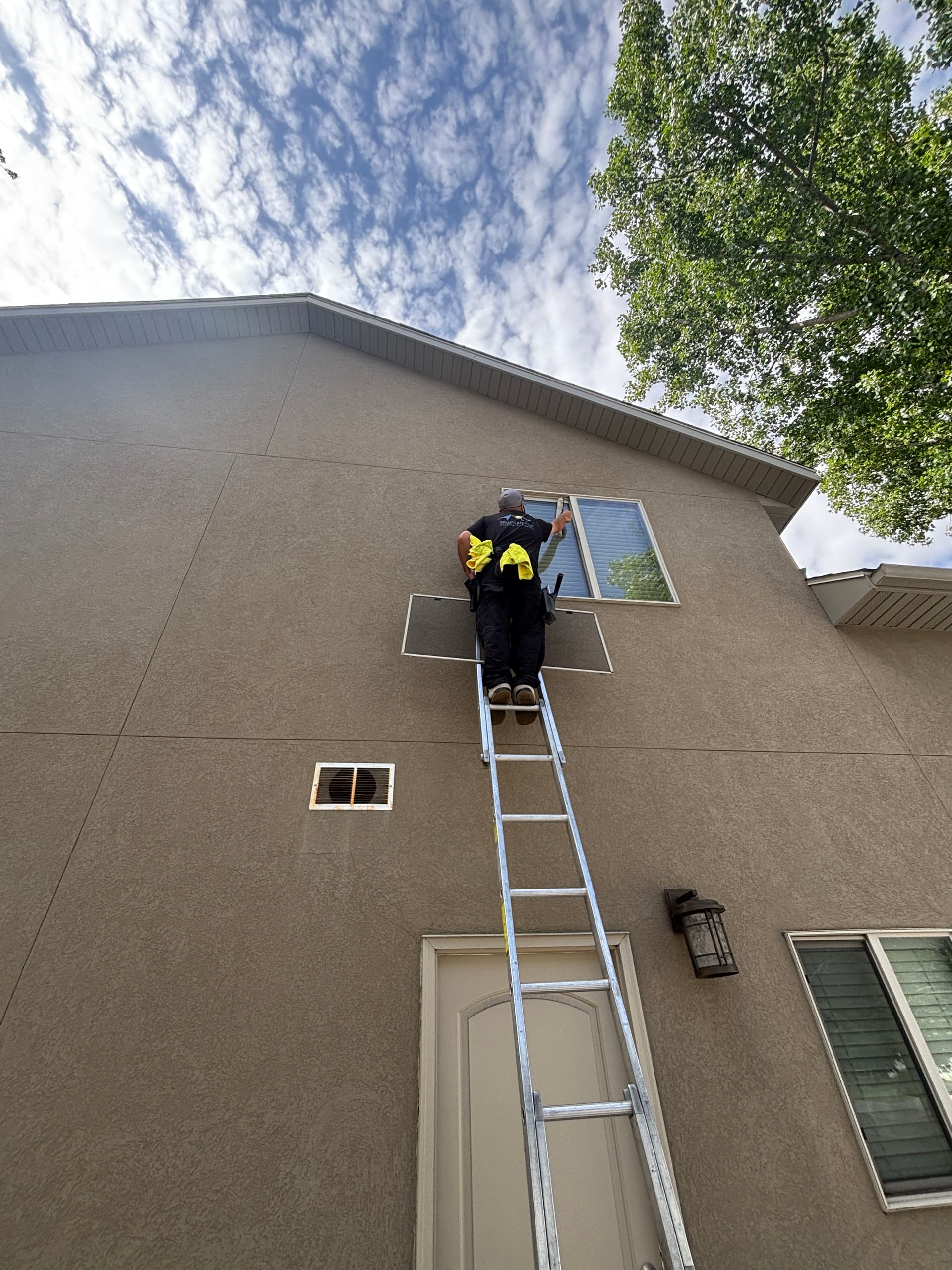 Gallery photos for Why Repeat Customers Keep Calling Us Back for Window Cleaning: Image #2
